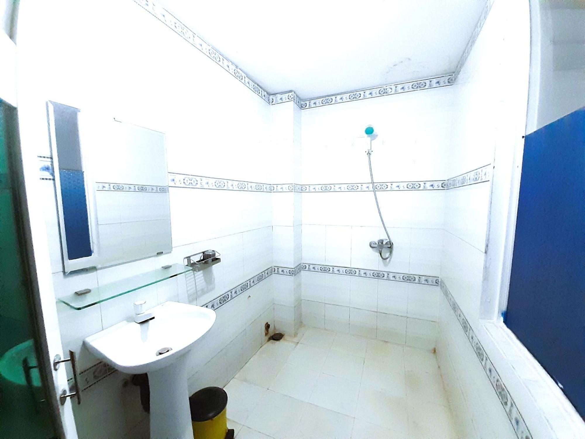 Cam Tho Khách sạn